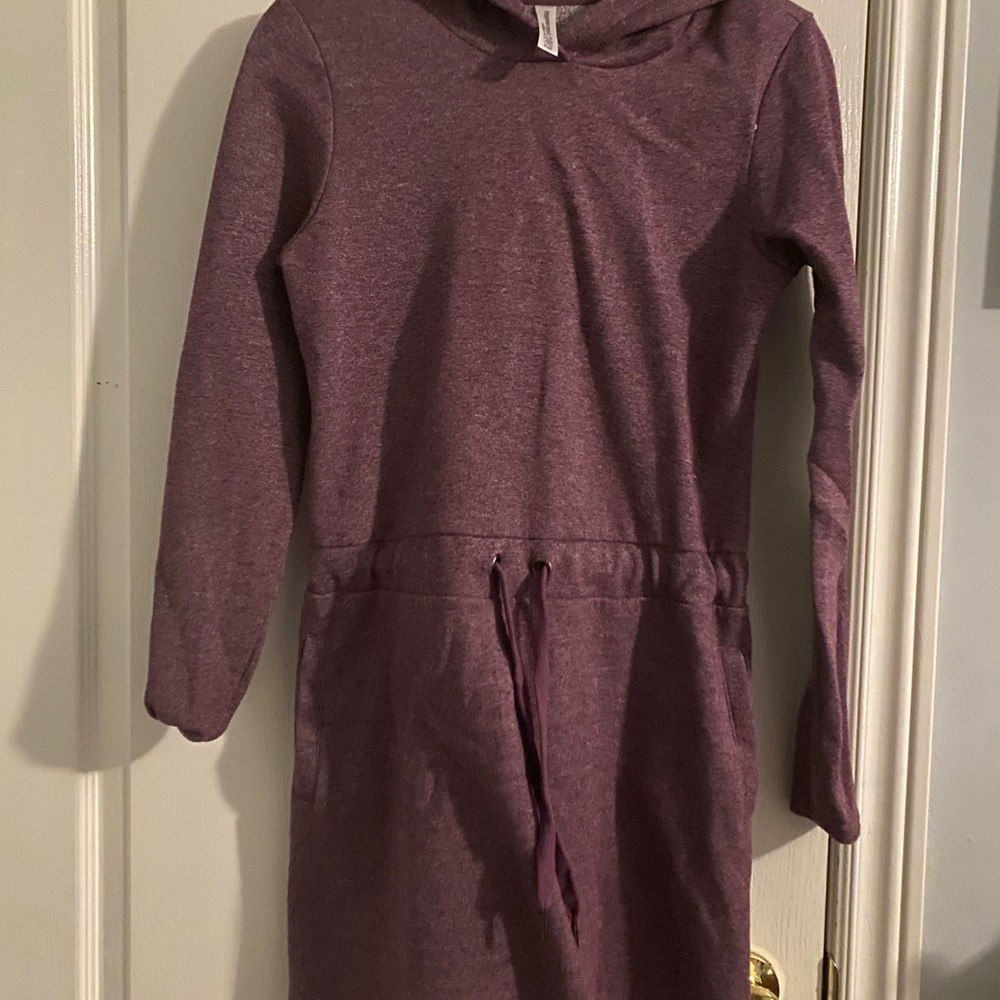 Burgundy sweatshirt dress